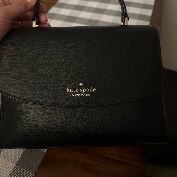 Black Kate spade crossbody - Picture 2 of 3